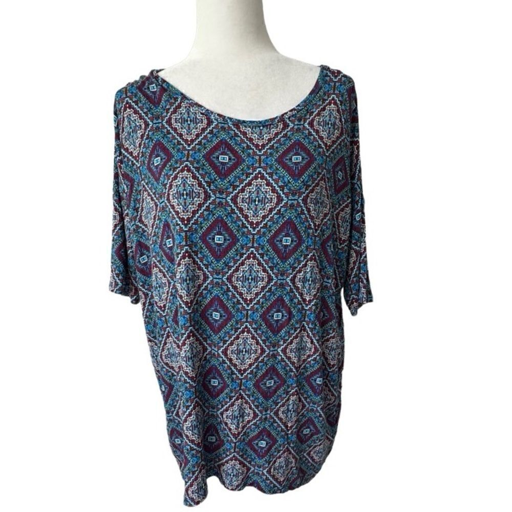 LuLaRoe Irma Shirt Stretchy Top Blue Red Pattern Tunic SZ S